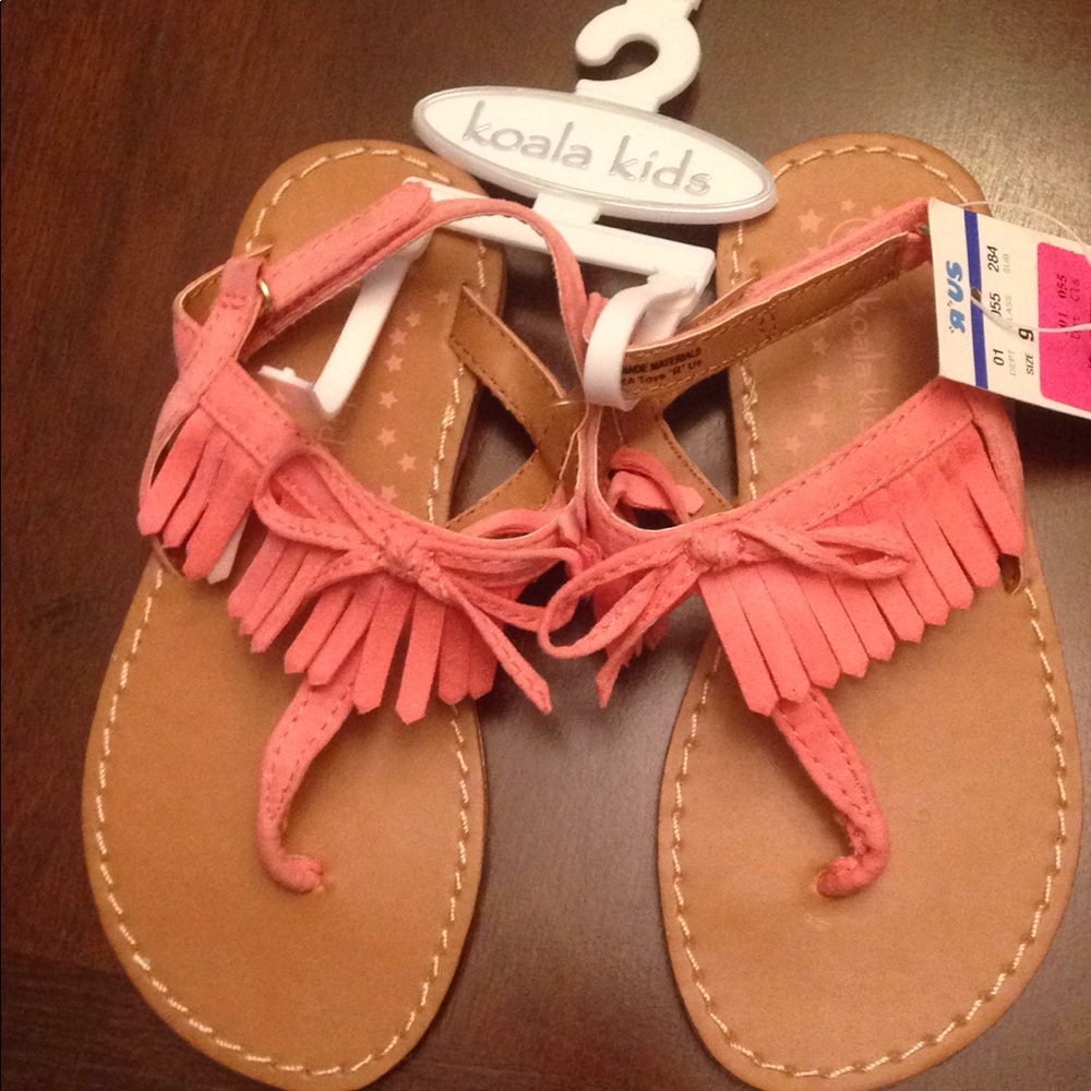 Girls sandals